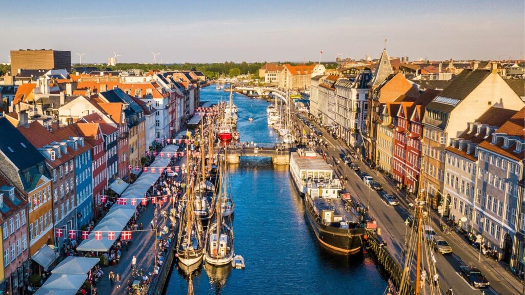 københavns kanaler teambuilding båd oplevelse